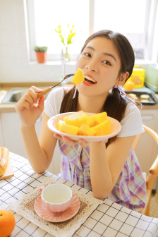 卡特里娜 宝登